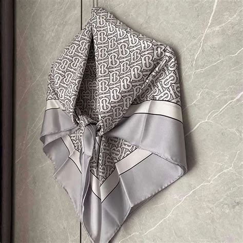 Khăn Quàng Cổ Burberry Monogram Print Silk  